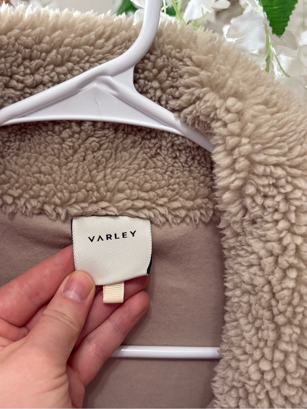 Varley Jamie Sherpa Jacket - Cream - Picture 8 of 10